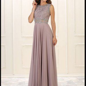 MayQueen | Mauve Rhinestone Lace-Bodice Sleeveless Gown